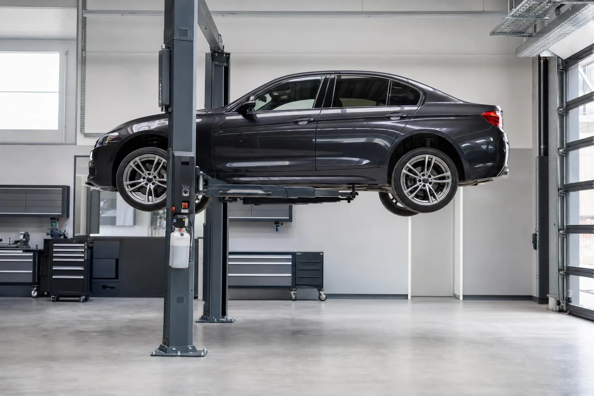 Altrincham Autotecnic at work